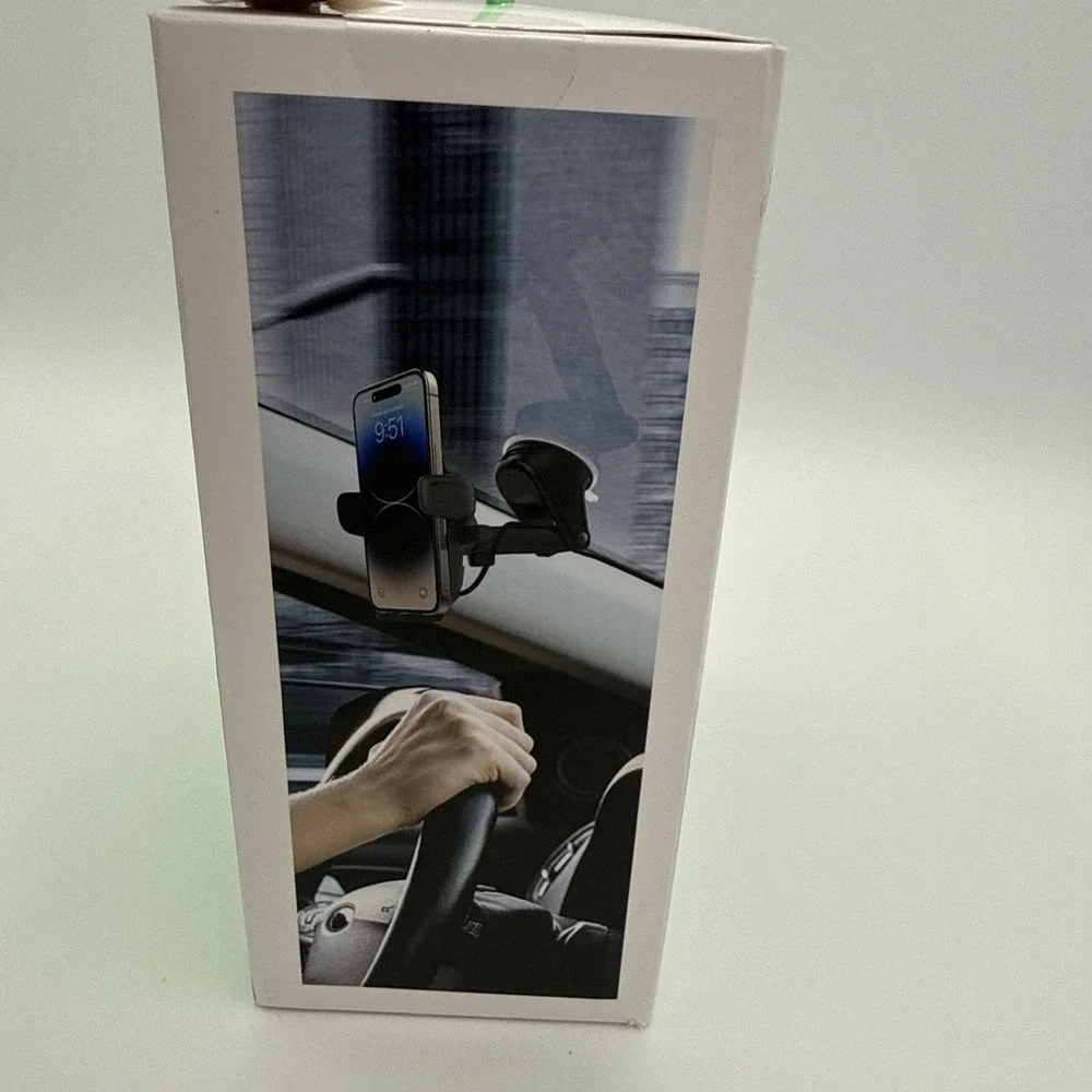 *OPEN BOX* iottie ONE TOUCH WIRELESS Charging Car Mount (Dash and windshield)